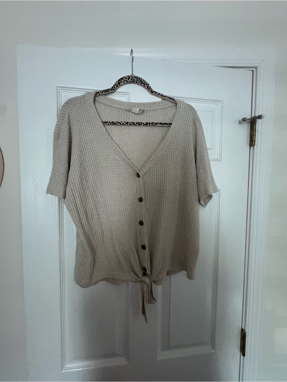 Pink Republic Beige Button-Front Tie Hem Short Sleeve Top